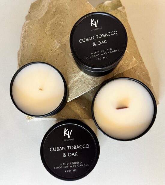 Scented candle "CUBAN TABACCO & OAK"